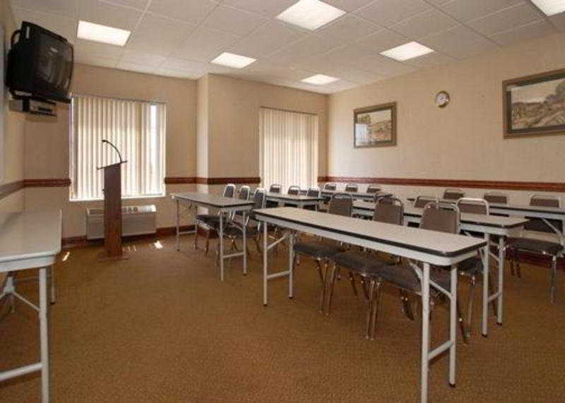 Comfort Suites Southport Екстер'єр фото