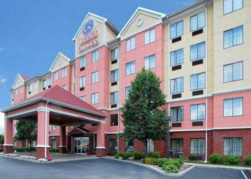 Comfort Suites Southport Екстер'єр фото