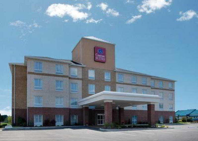 Comfort Suites Southport Екстер'єр фото